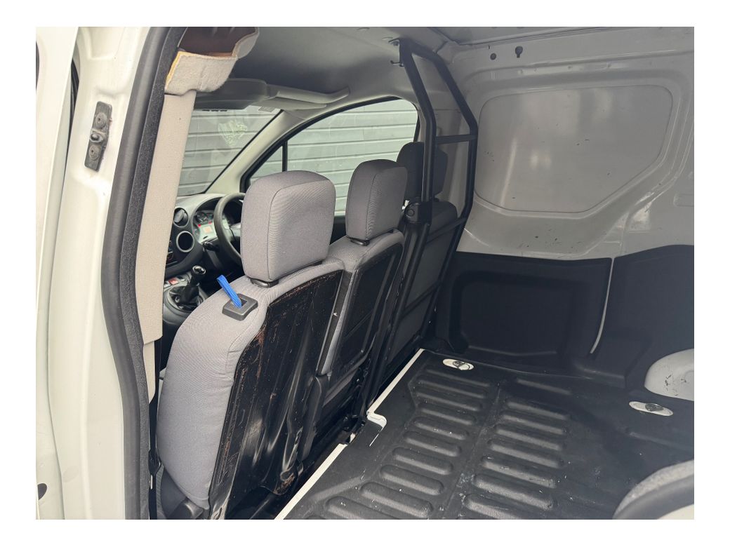 2012 Peugeot Partner