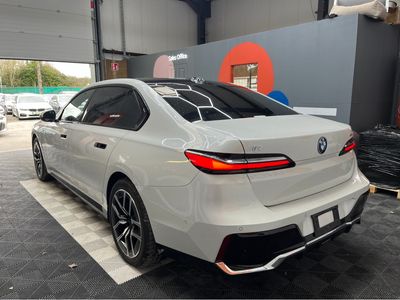 2025 BMW i7