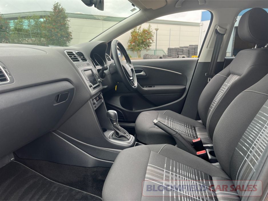 2015 Volkswagen Polo