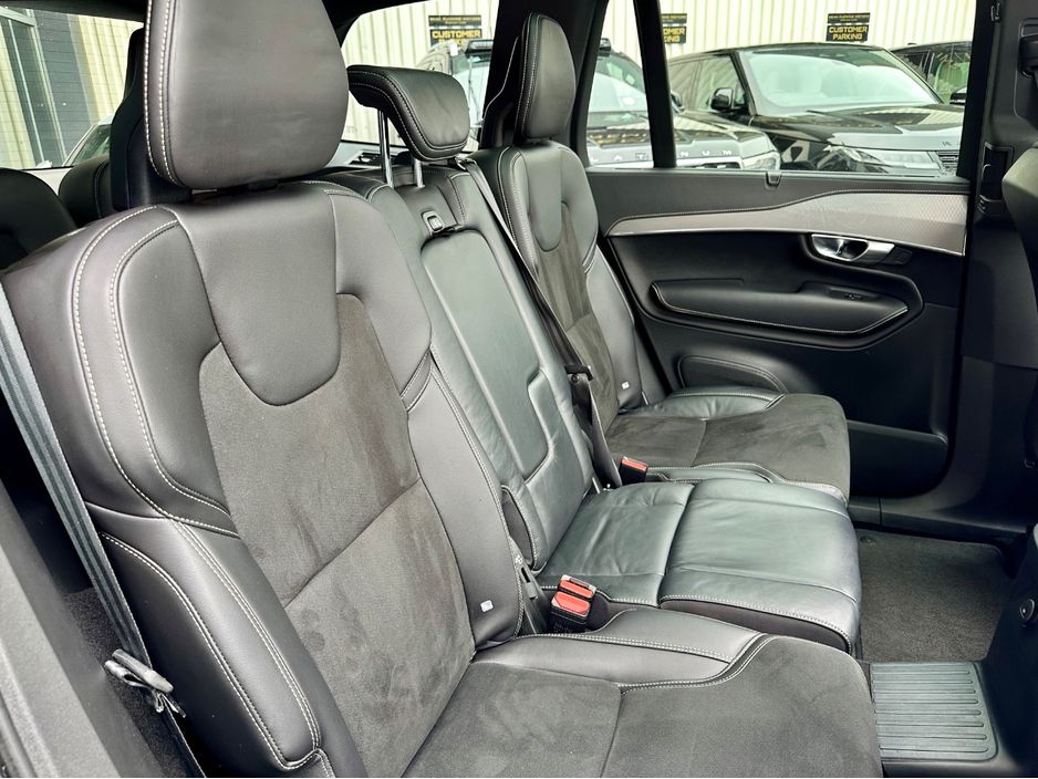 2021 Volvo XC90