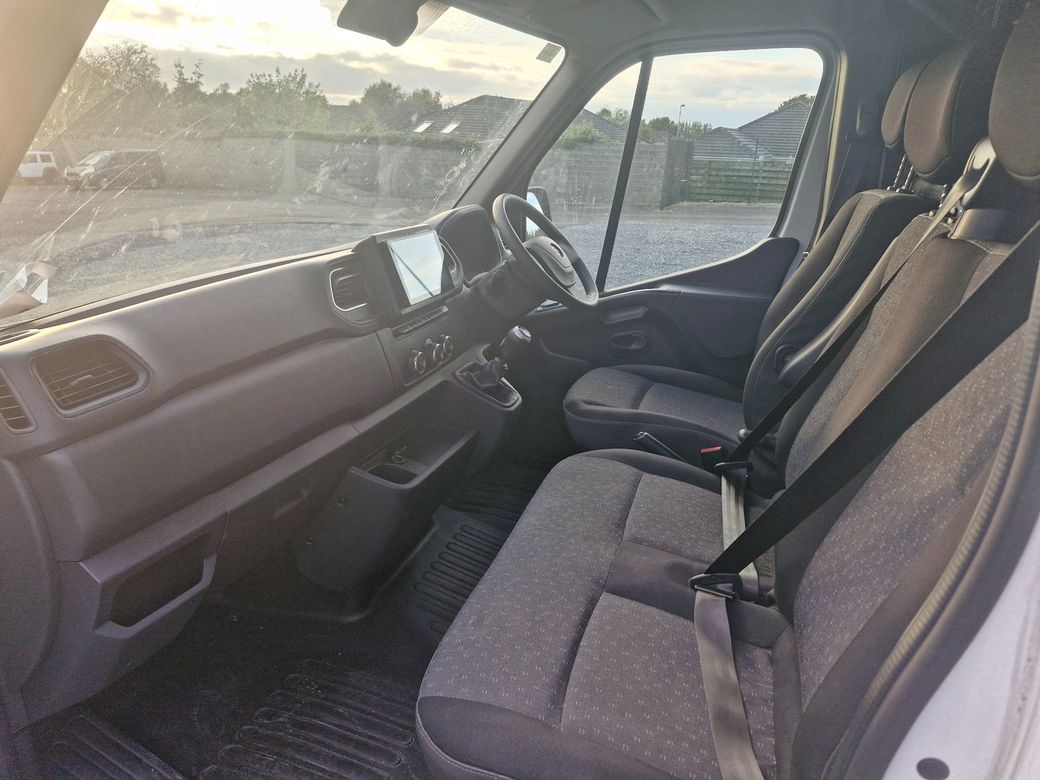 2021 Opel Movano