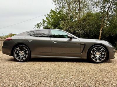 2015 Porsche Panamera