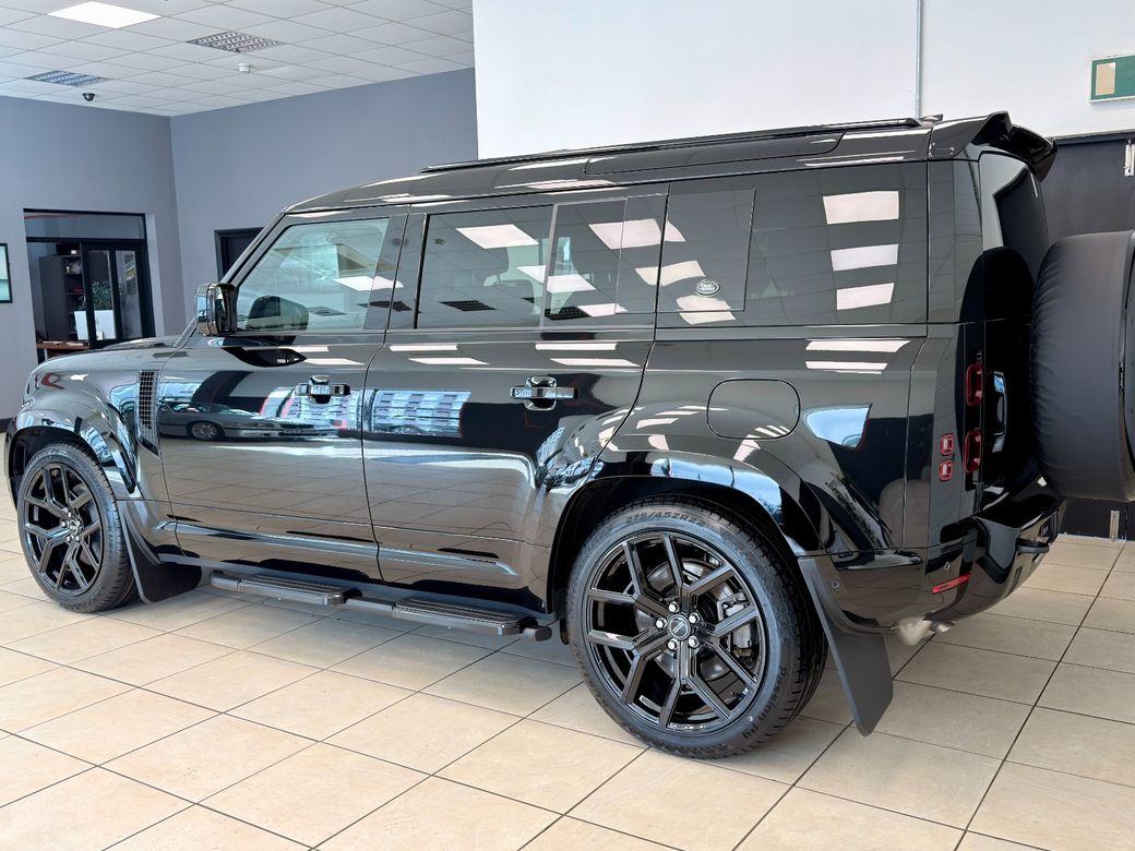 2023 Land Rover Defender