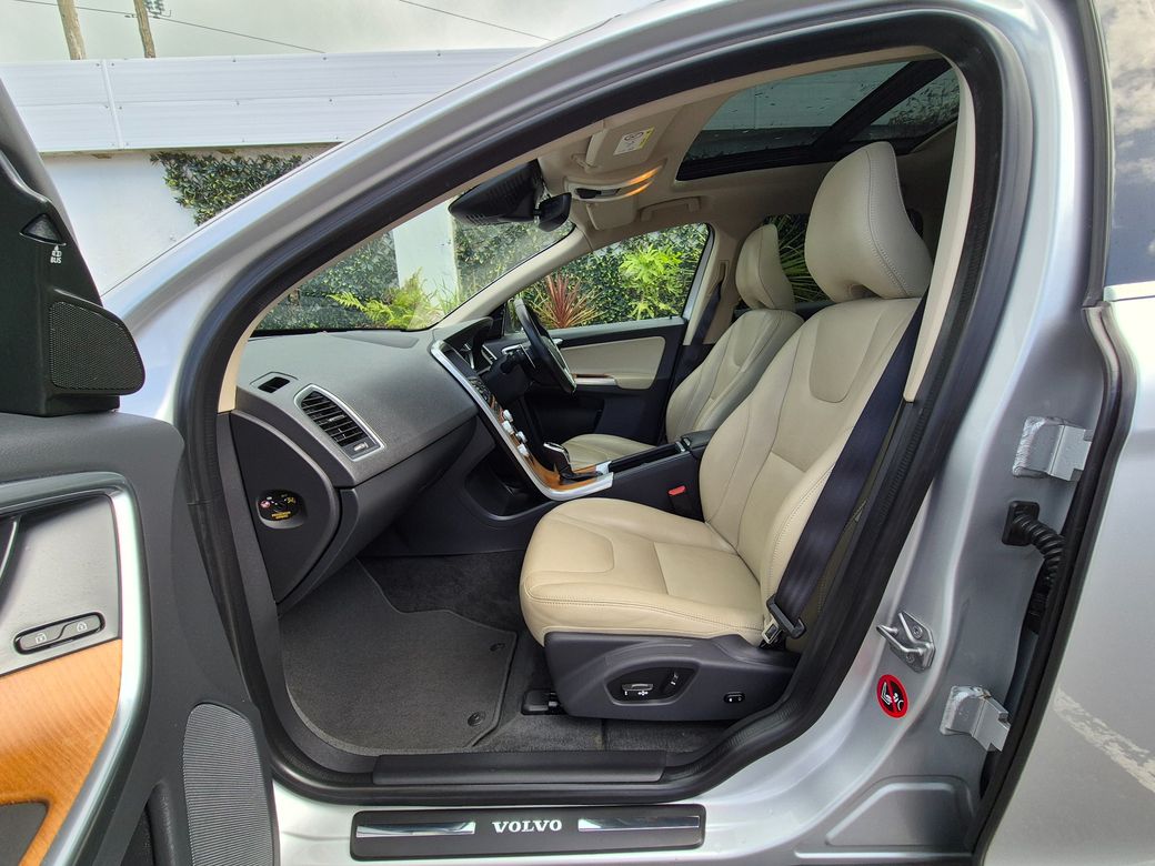2017 Volvo XC60