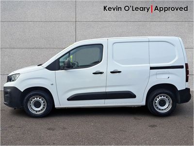 2022 Peugeot Partner