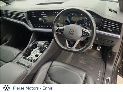 2024 Volkswagen Touareg
