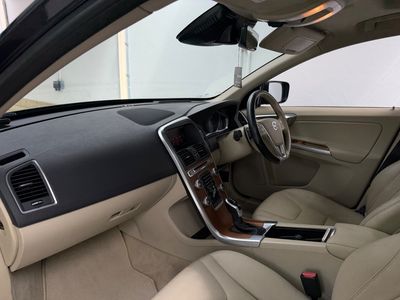 2017 Volvo XC60