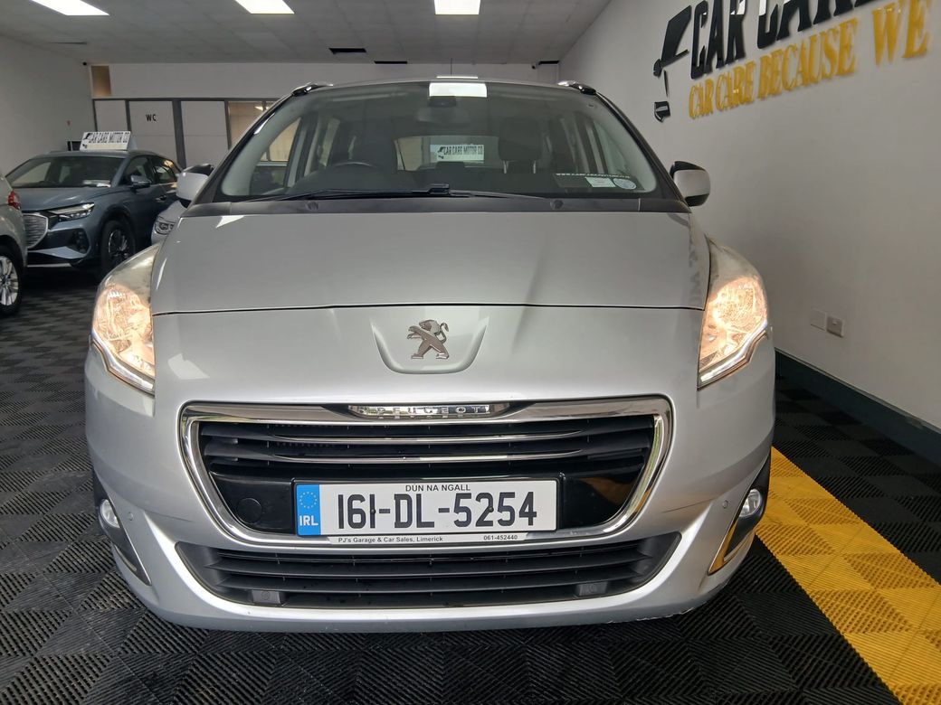 2016 Peugeot 5008