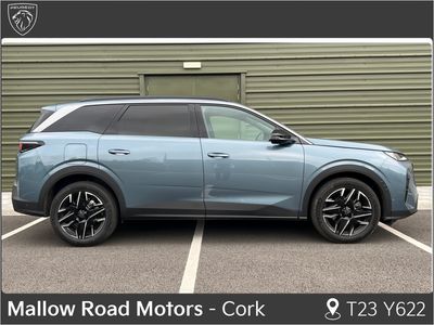 2025 Peugeot 5008