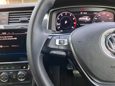 2019 Volkswagen Golf