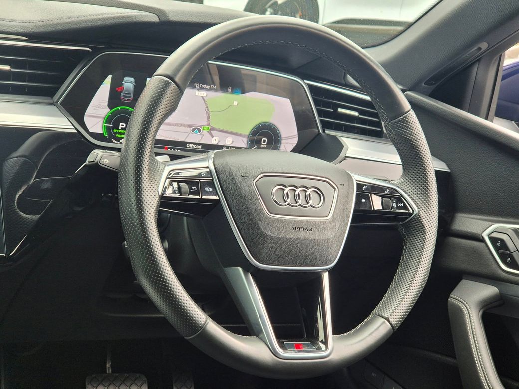 2022 Audi e-tron