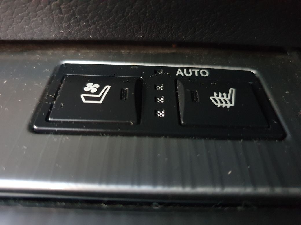 2014 Lexus GS 300H