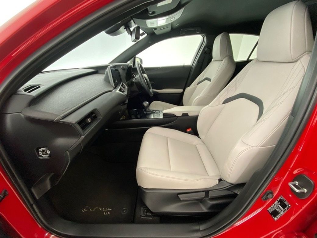 2023 Lexus UX 250H