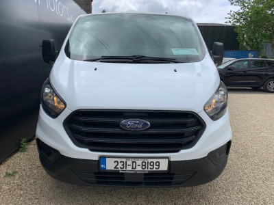 2023 Ford Transit Custom