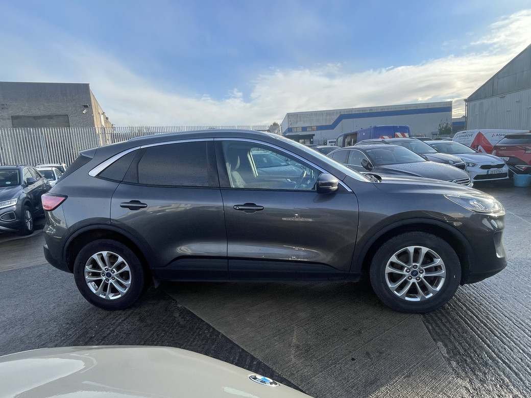 2022 Ford Kuga