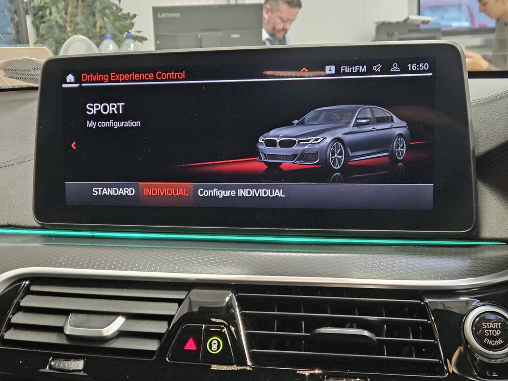 2022 BMW 5 Series