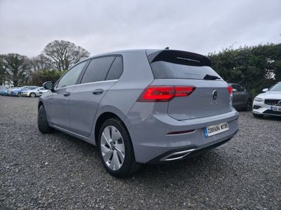 2022 Volkswagen Golf