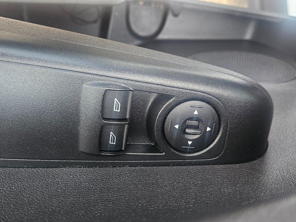 2022 Ford Transit Courier