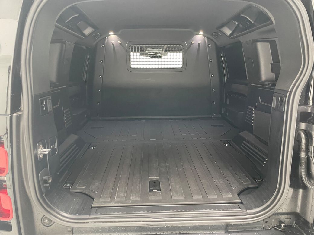 2023 Land Rover Defender
