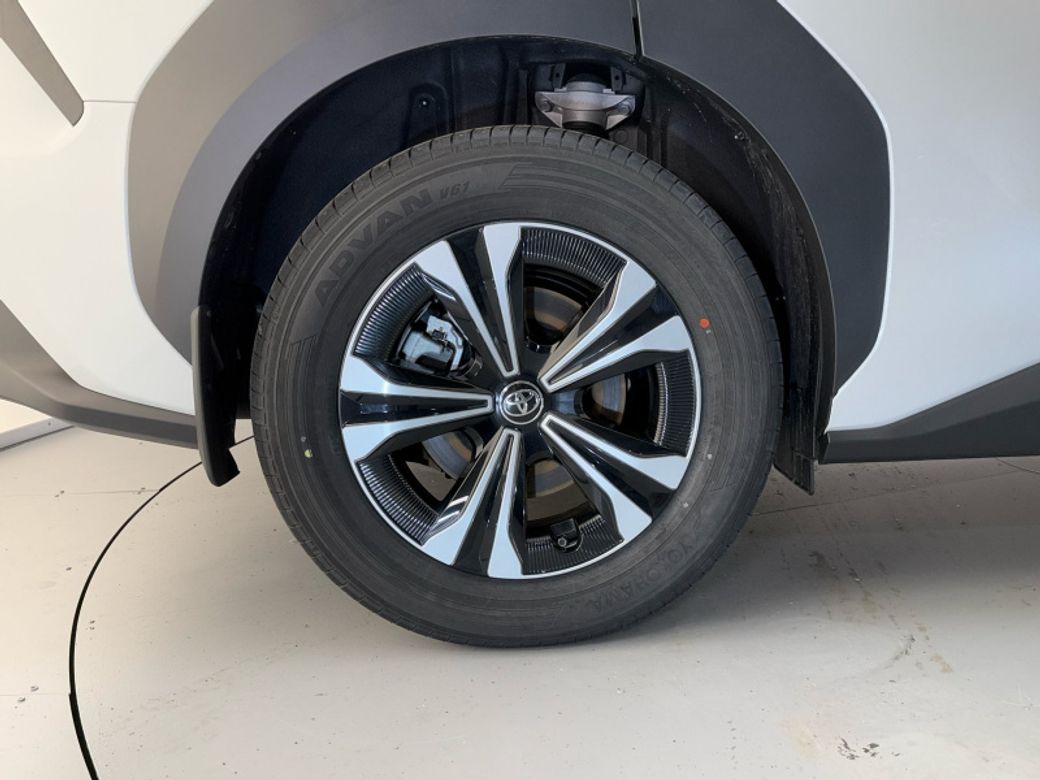 2025 Toyota bZ4X