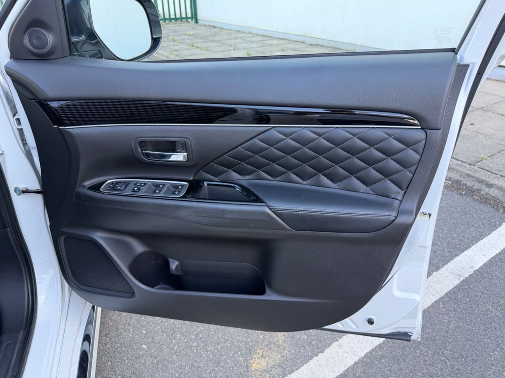 2021 Mitsubishi Outlander