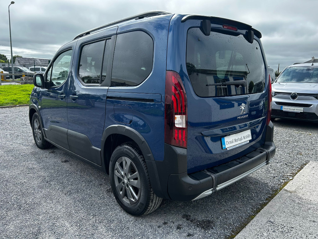 2023 Peugeot Rifter