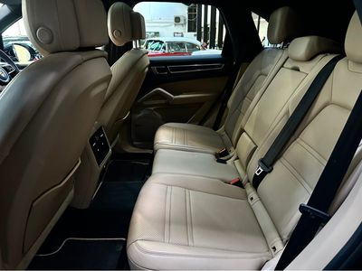 2022 Porsche Cayenne