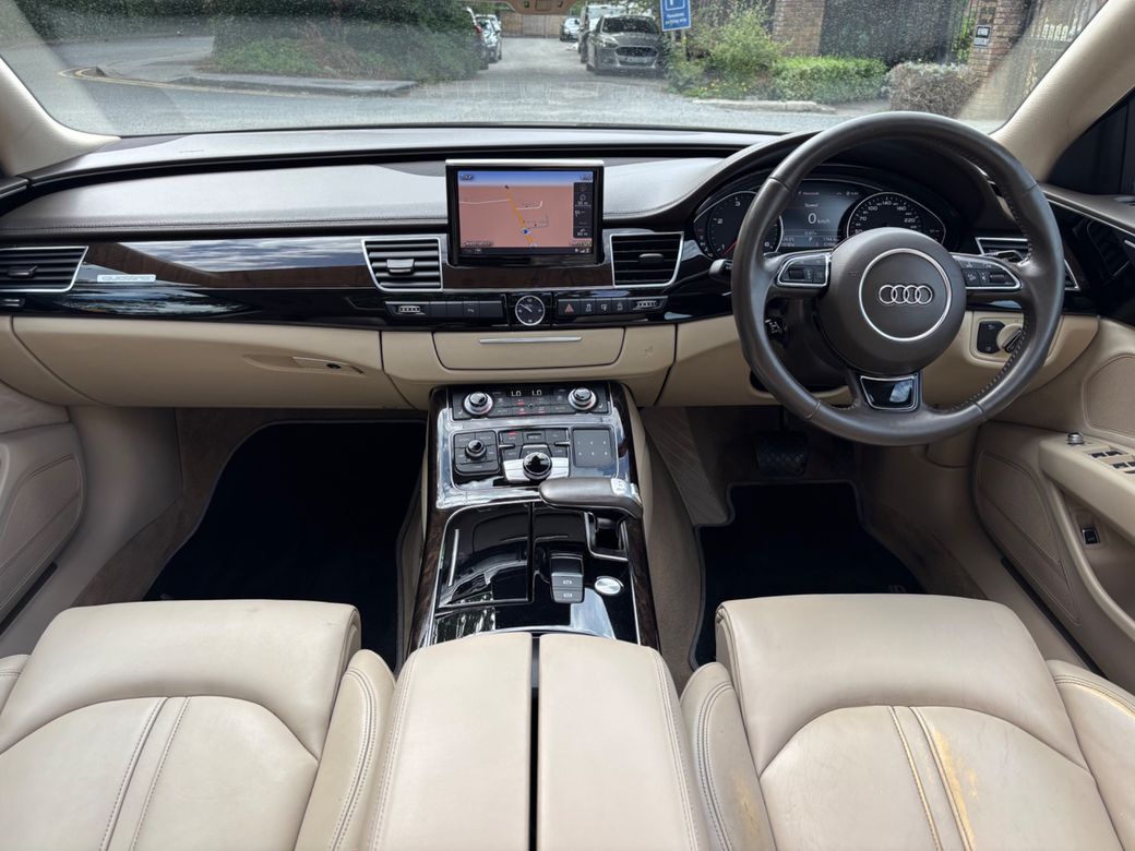 2016 Audi A8