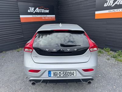 2016 Volvo V40