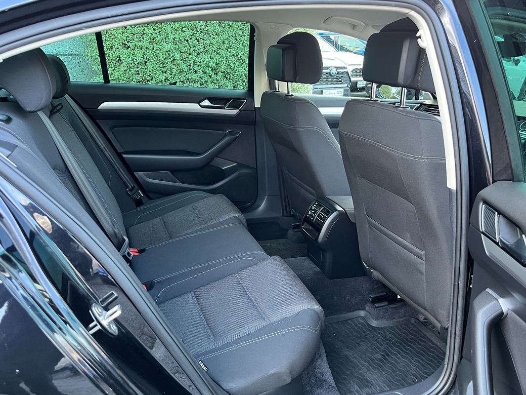 2017 Volkswagen Passat