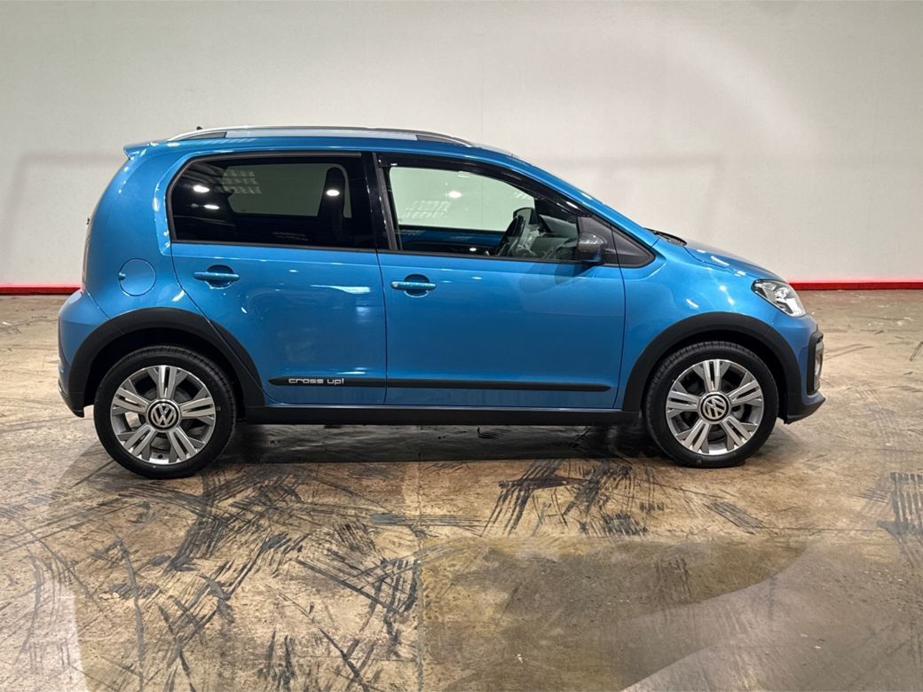 2020 Volkswagen up!