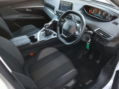 2017 Peugeot 3008