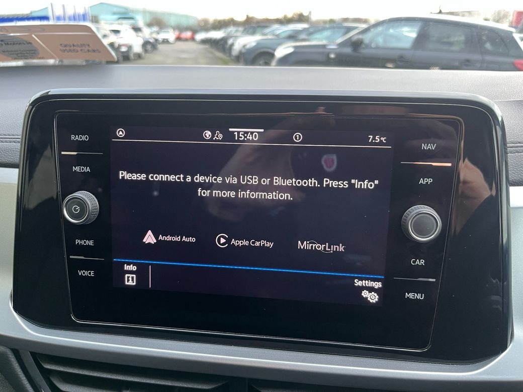 2023 Volkswagen T-Roc