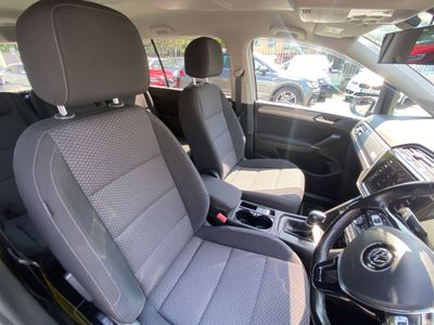 2017 Volkswagen Touran
