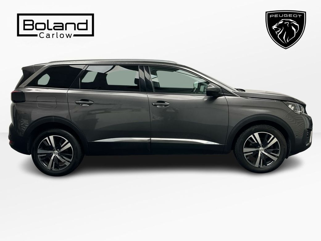 2020 Peugeot 5008