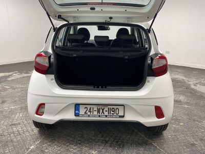 2024 Hyundai i10