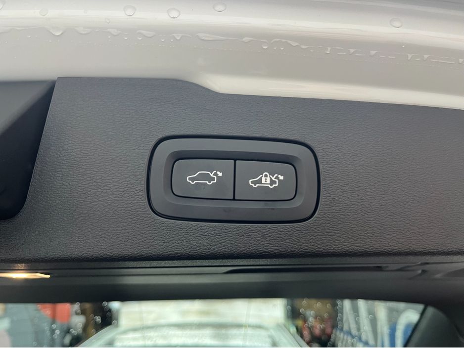 2024 Volvo V60