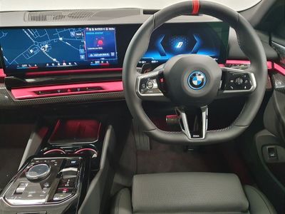 2025 BMW i5