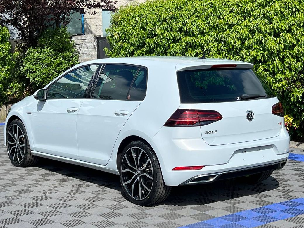 2017 Volkswagen Golf