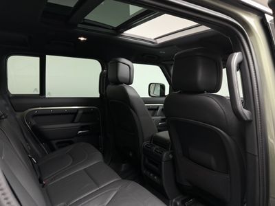 2025 Land Rover Defender