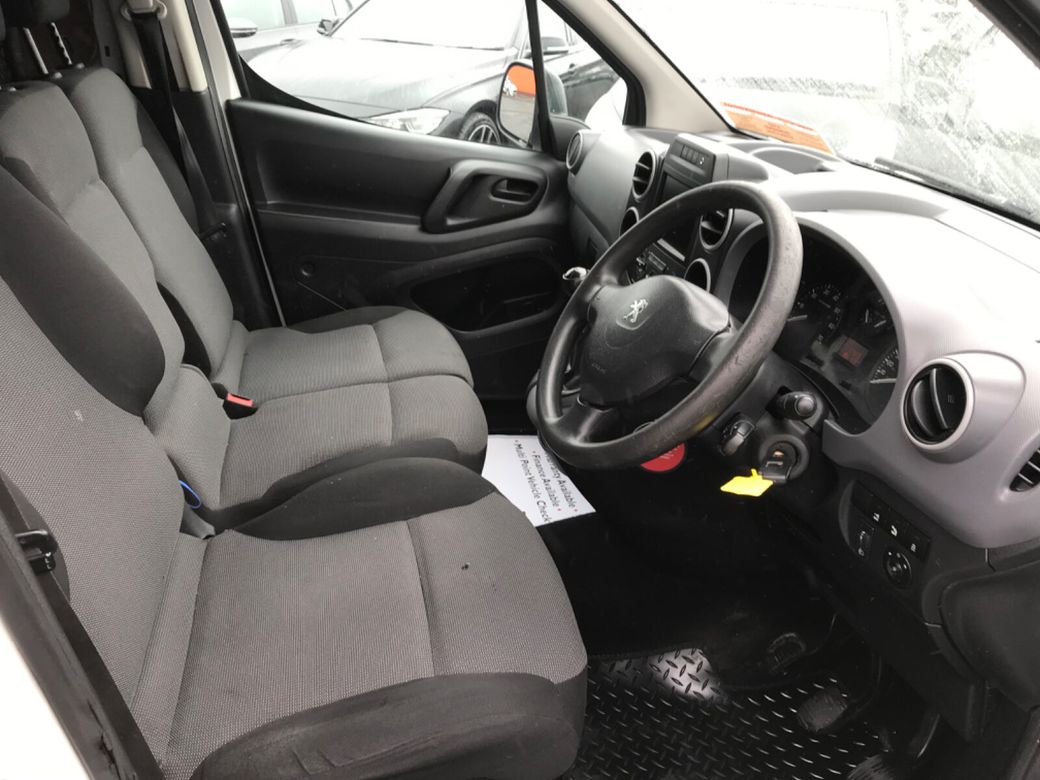 2017 Peugeot Partner