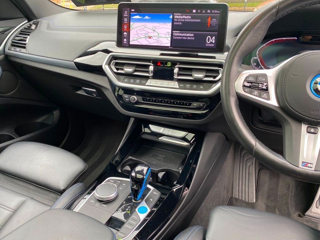 2022 BMW iX3