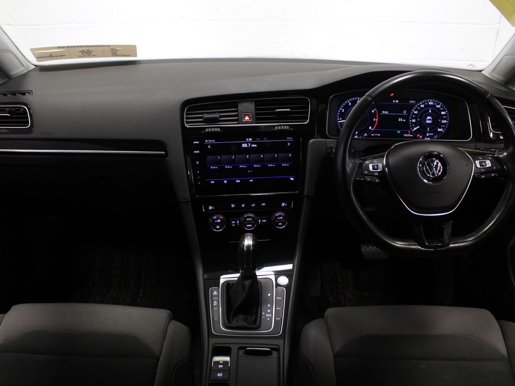 2017 Volkswagen Golf