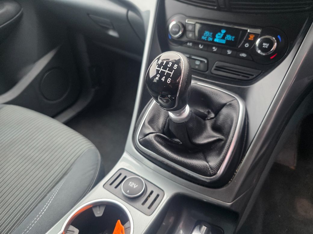 2015 Ford Grand C-Max