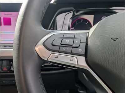 2024 Volkswagen Golf