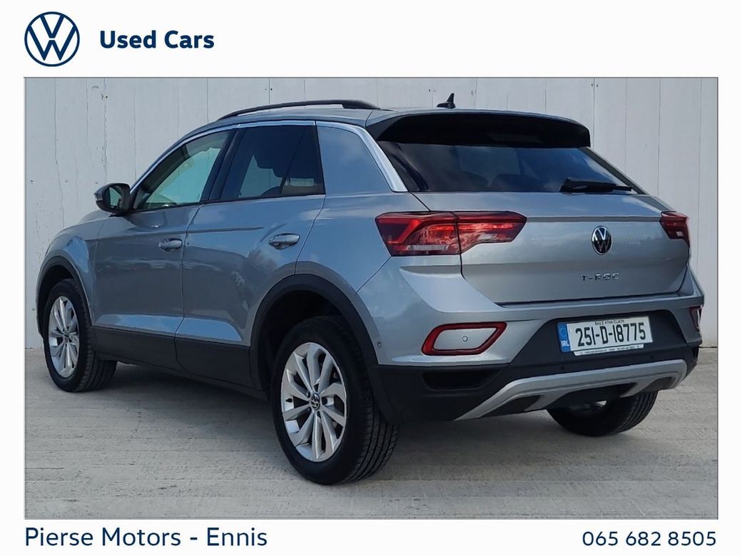 2025 Volkswagen T-Roc