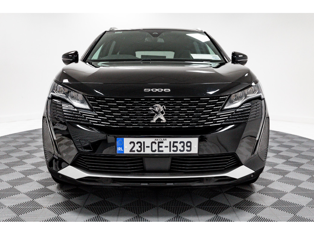 2023 Peugeot 5008