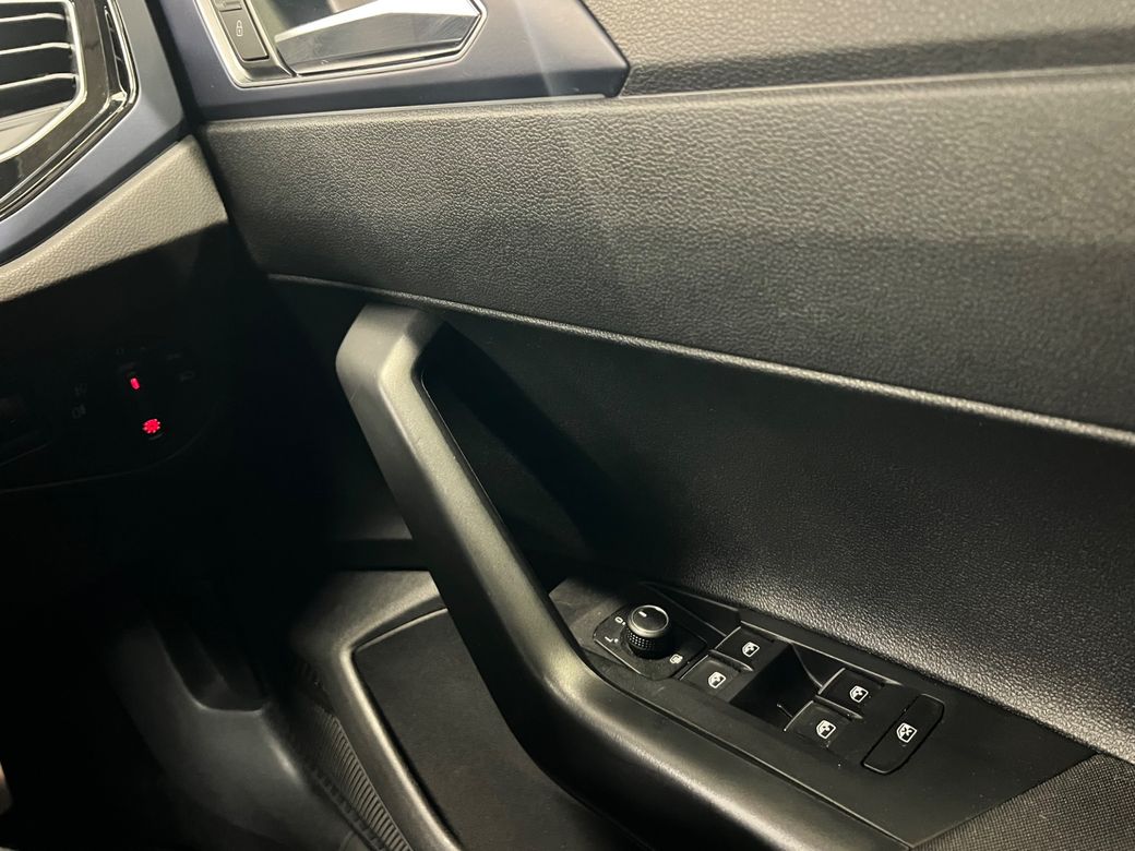 2021 Volkswagen Polo