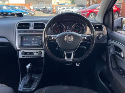 2015 Volkswagen Polo