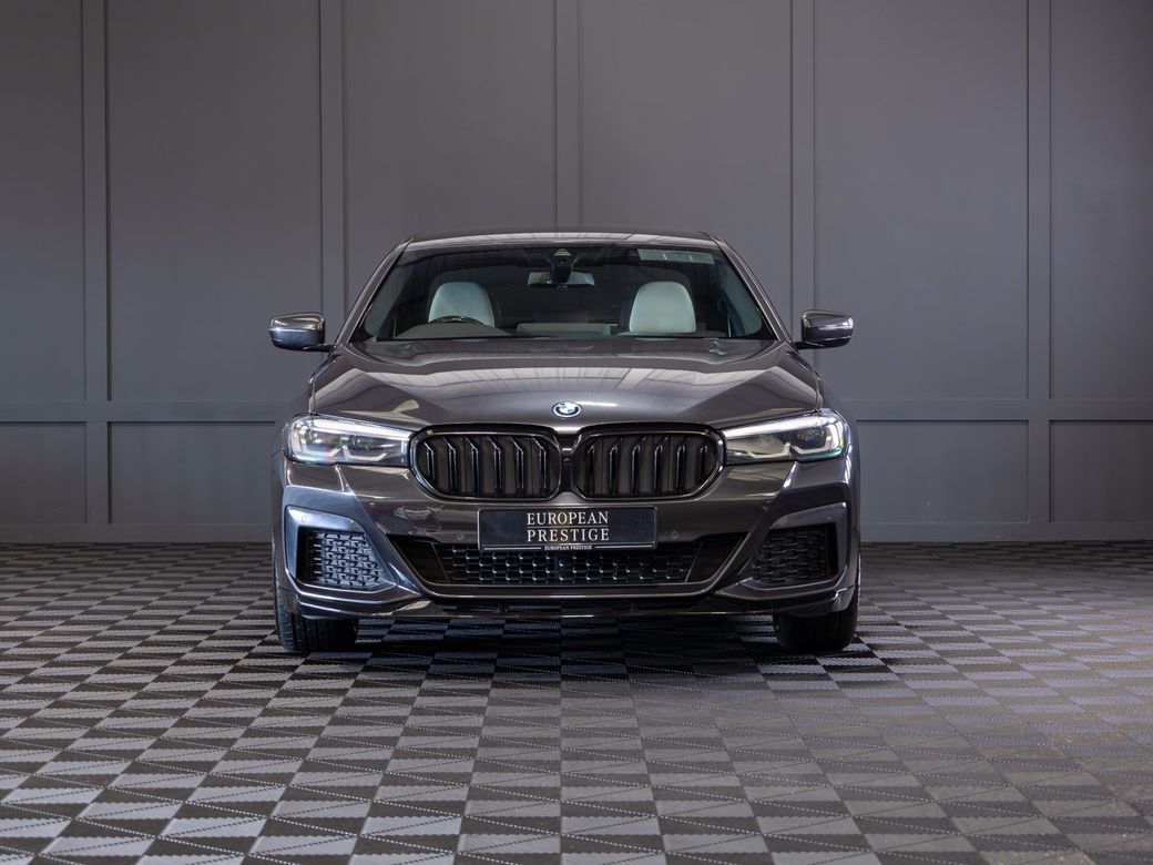 2022 BMW 5 Series